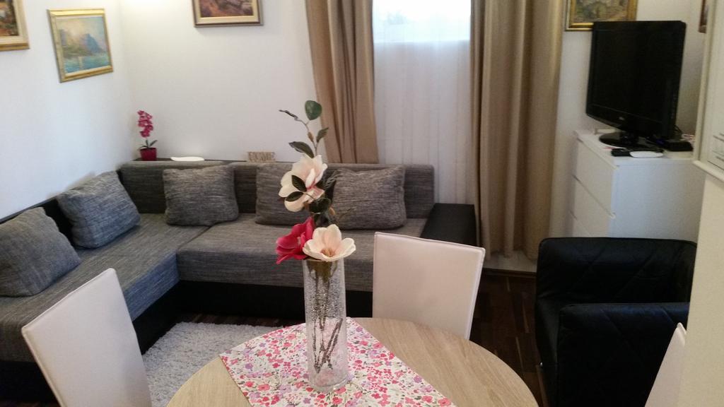 Apartment Ines Split Bagian luar foto